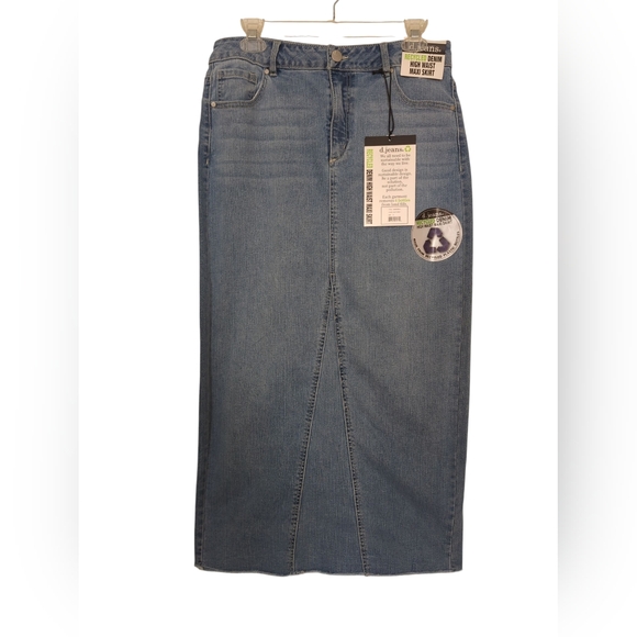 NWT D. JEANS Raw Hem Classic Blue Denim Maxi Skirt Size 8 - Picture 1 of 14